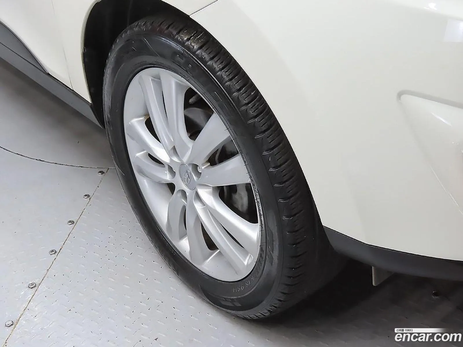 Hyundai Tucson Diesel 2Wd Lx20 2009 - фотография 19147124