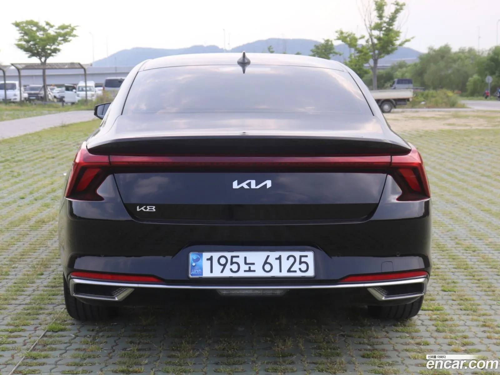 Kia K8 25 Gasoline 2Wd 2023 - фотография 12541862