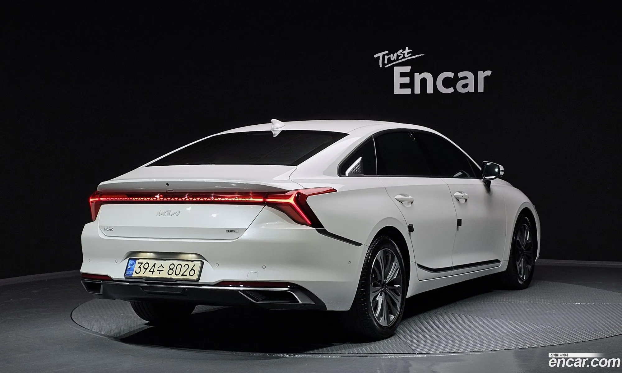 Kia K8 Signature 2022 - фотография 12397136