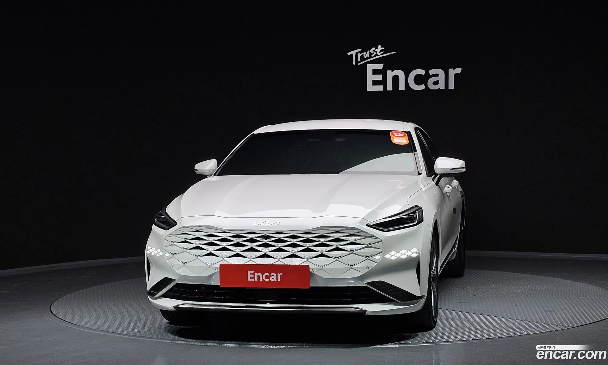 Kia K8 Signature 2022 - фотография 12397137