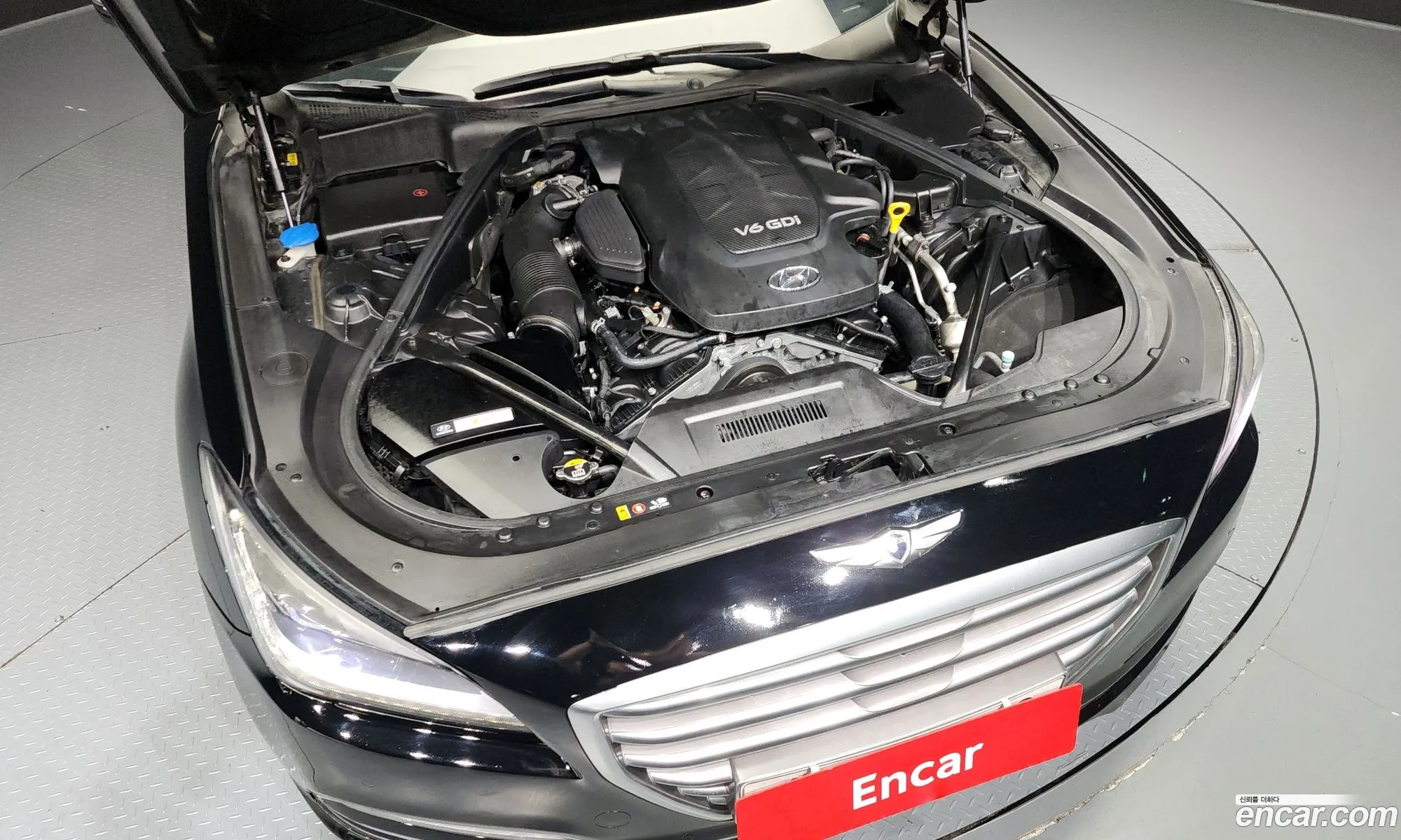 Hyundai Genesis Ii G330 Modern Awd 2015 - фотография 19690833