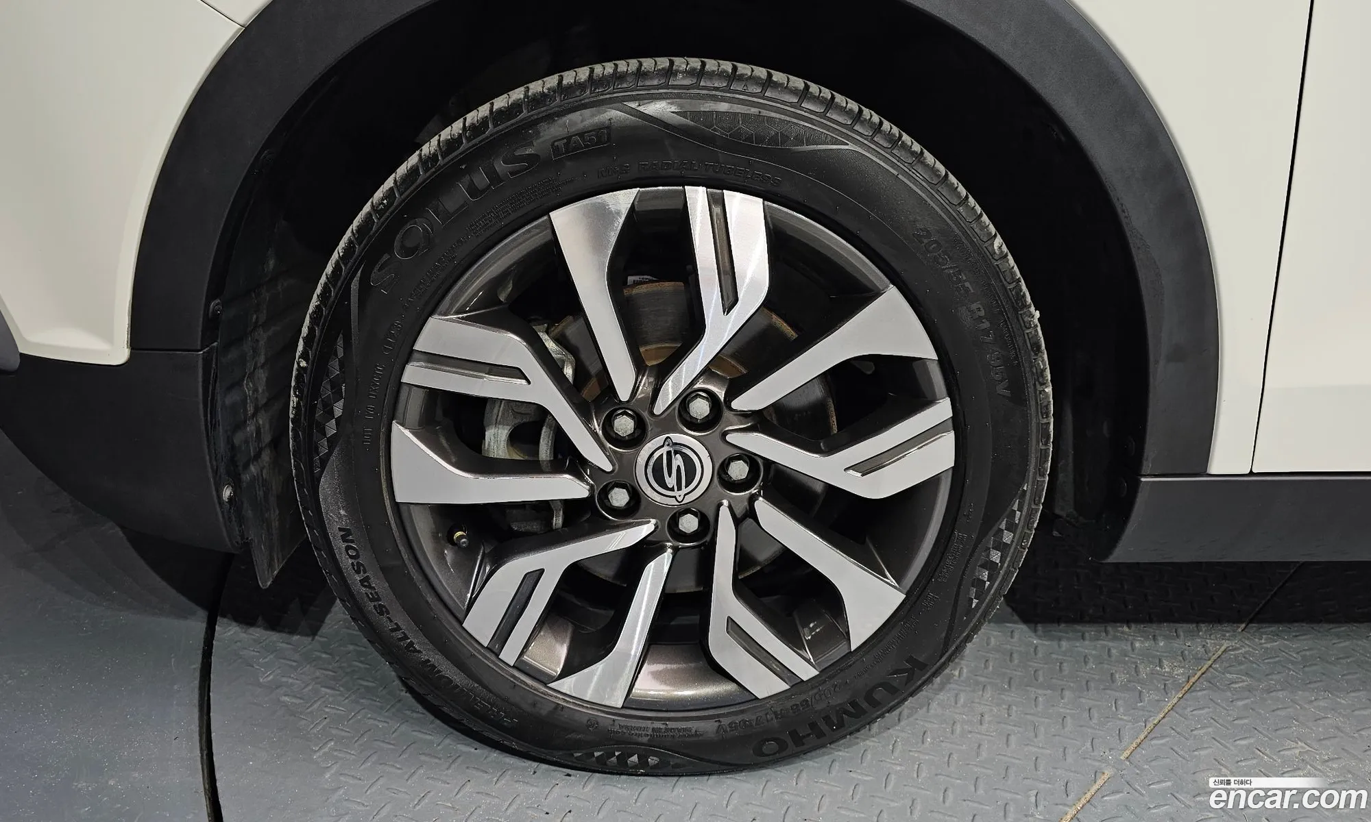 Ssangyong Tivoli Tivoli 16 Ix 2Wd 2019 - фотография 16843780