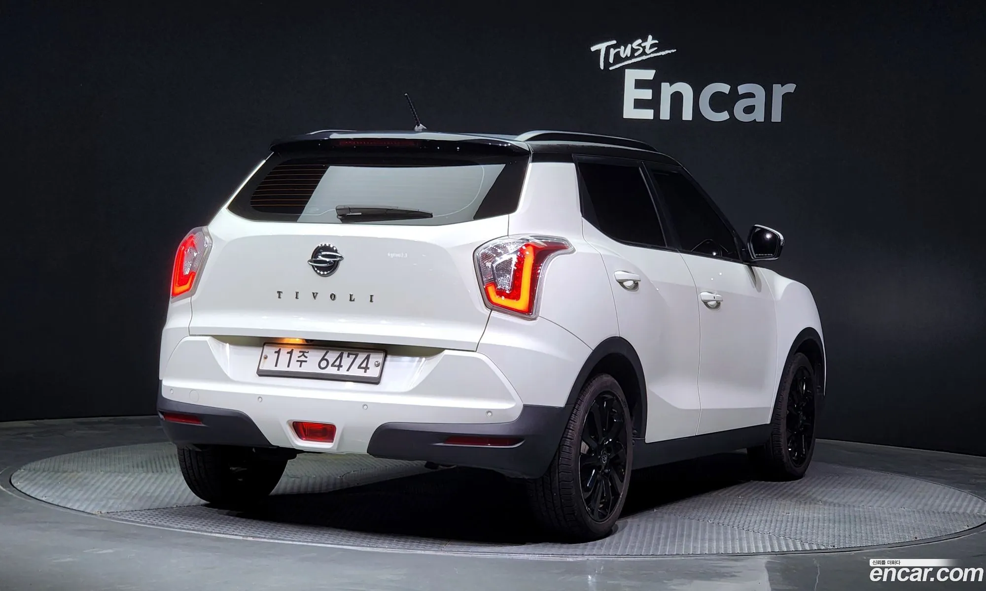 Ssangyong Tivoli Tivoli Lx 2Wd 2015 - фотография 17429935