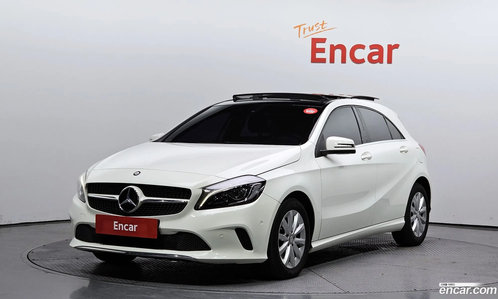 Mercedes-Benz A-Klasse Iii W176 A200 2017 - фотография 12745754