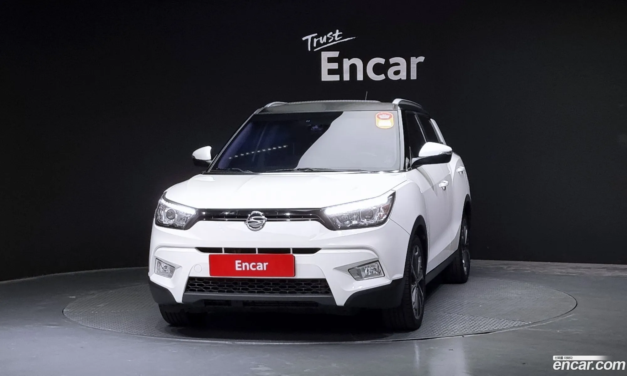Ssangyong Tivoli Tivoli Vx 2Wd 2016 - фотография 19513815