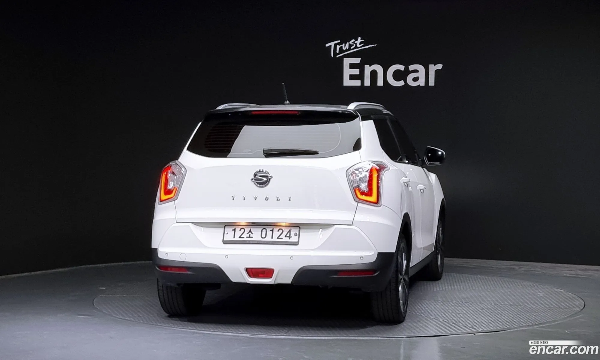 Ssangyong Tivoli Tivoli Vx 2Wd 2016 - фотография 19513816