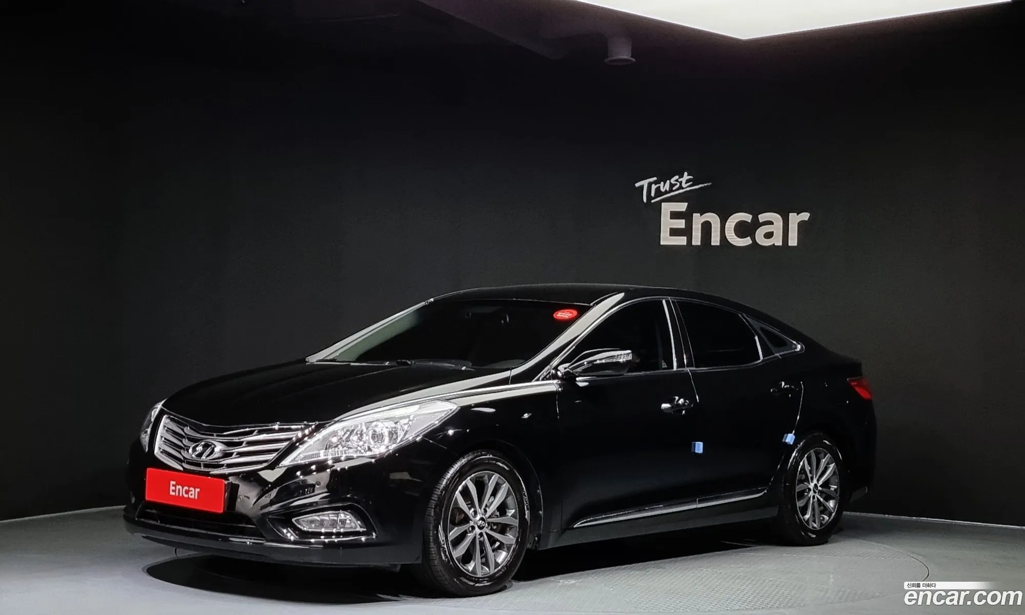 Hyundai Grandeur V Hg240 Luxury 2012 - фотография 12406822