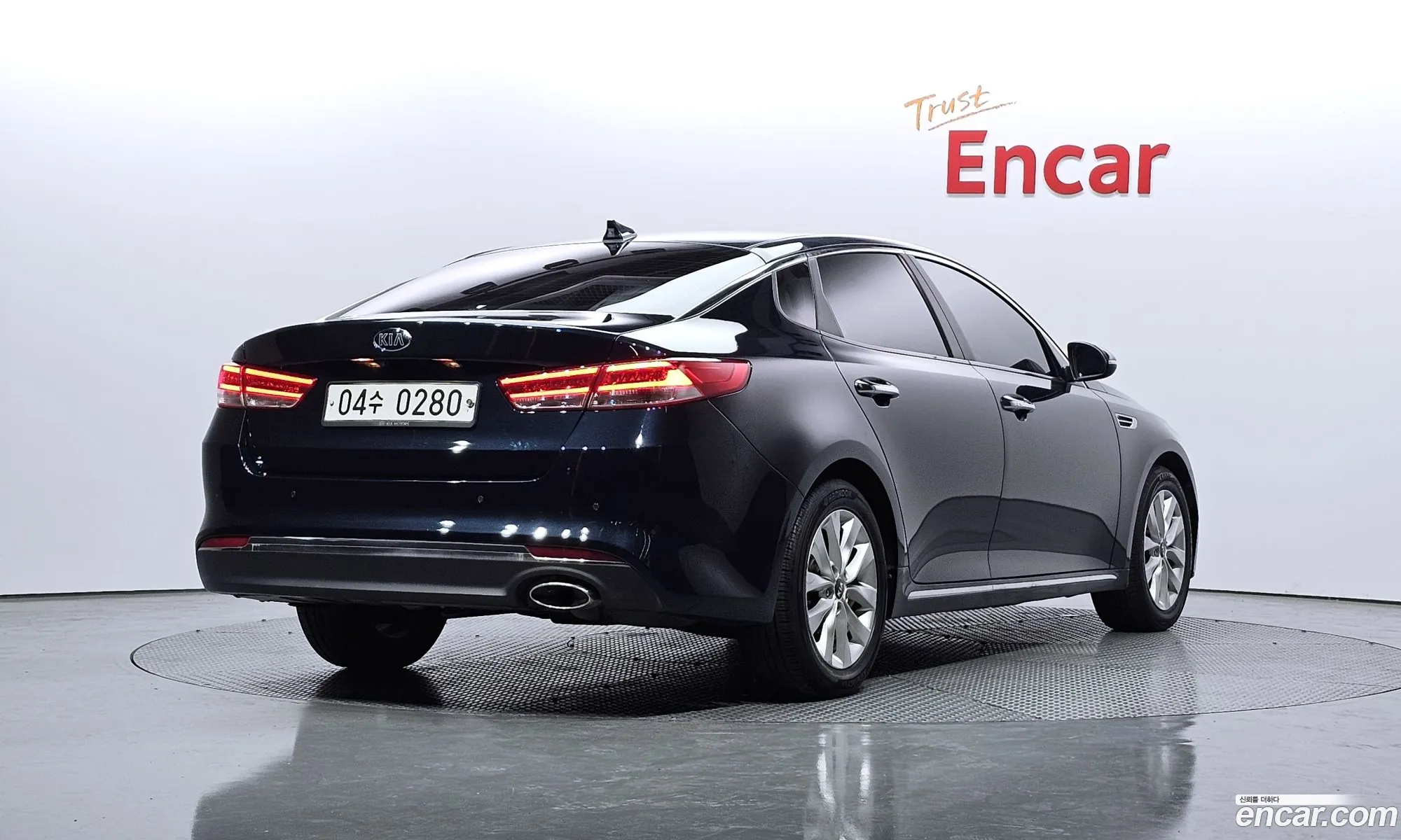 Kia K5 Ii 20Mx 2016 - фотография 18815793