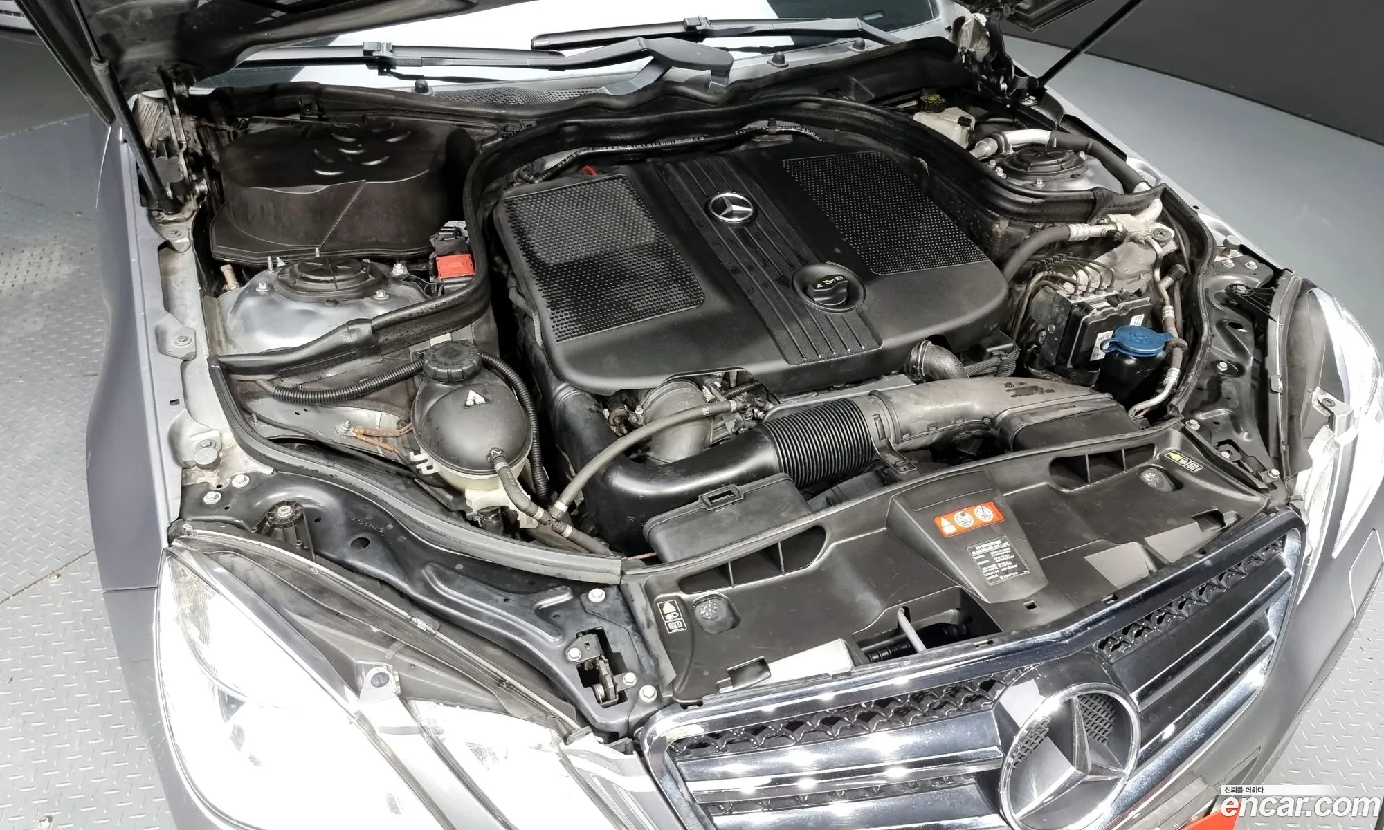 Mercedes-Benz E-Klasse Iv W212 S212 C207 E220 Cdi Avantgarde 2011 - фотография 12254813