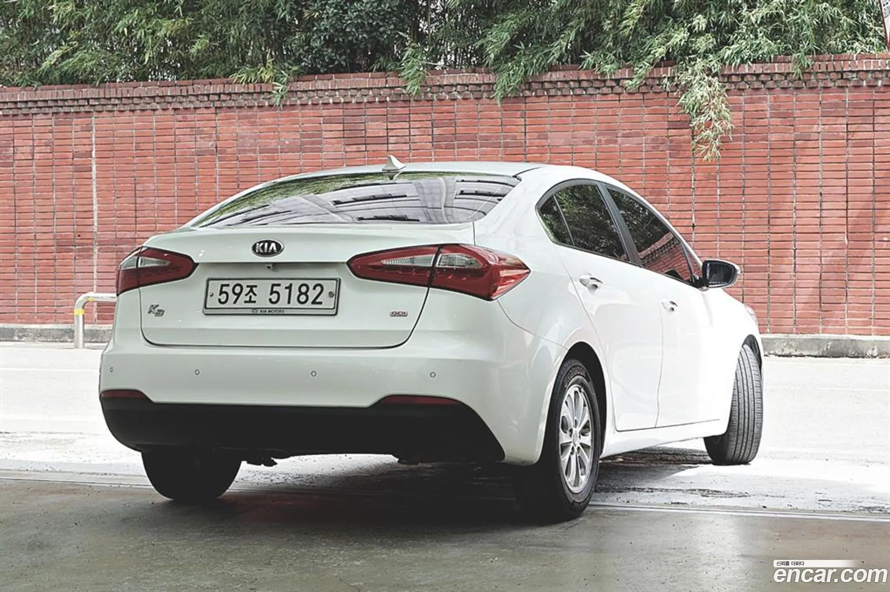 Kia K3 I Luxury 2013 - фотография 18780080