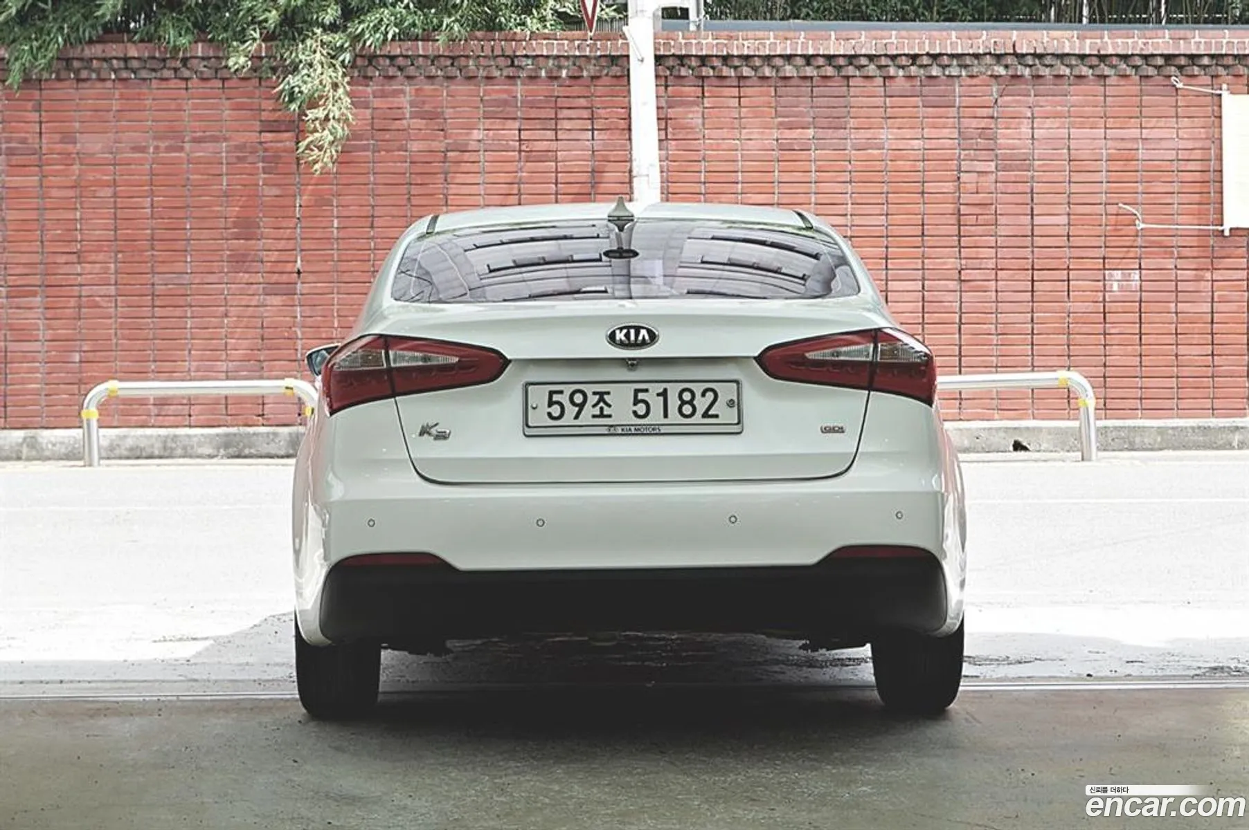 Kia K3 I Luxury 2013 - фотография 18780081