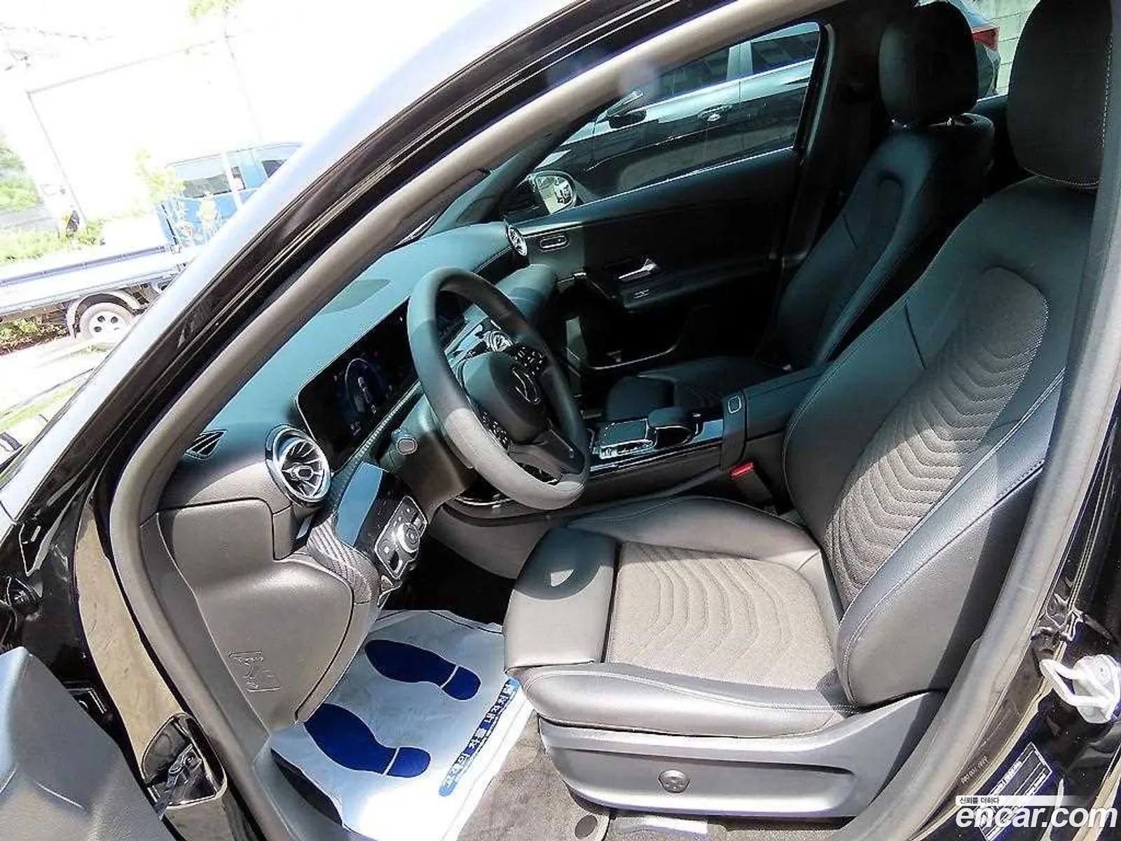 Mercedes-Benz A-Klasse Iv W177 A220 Sedan 2020 - фотография 12771566