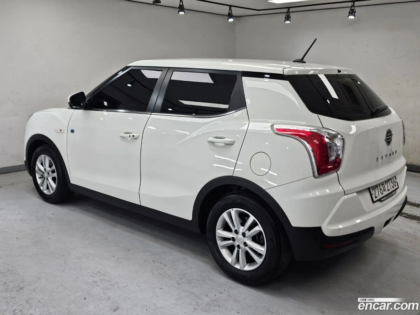Ssangyong Tivoli Tivoli Diesel Tx 2Wd 2017 - фотография 17284137