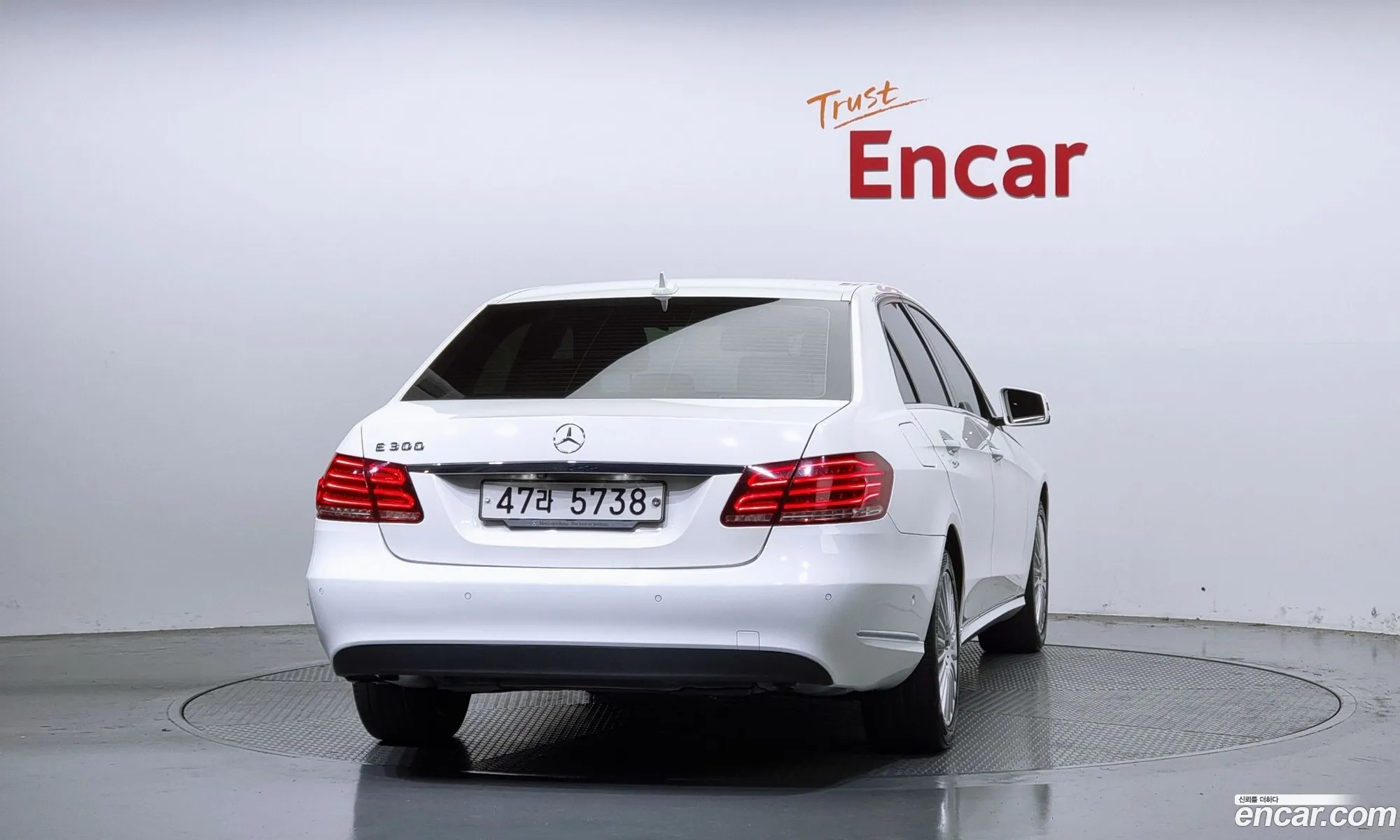 Mercedes-Benz E-Klasse Iv W212 S212 C207 E300 Elegance 2014 - фотография 12093008