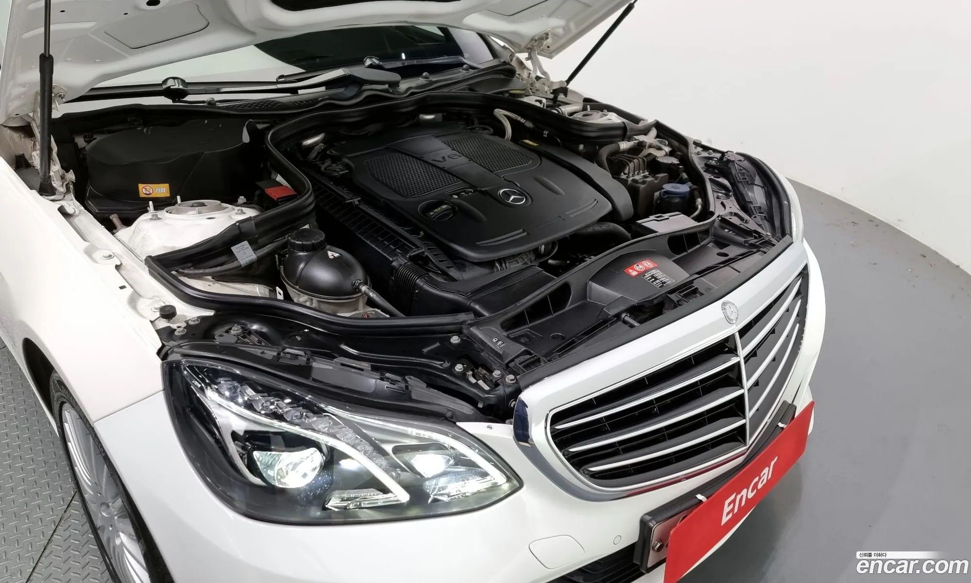 Mercedes-Benz E-Klasse Iv W212 S212 C207 E300 Elegance 2014 - фотография 12093010