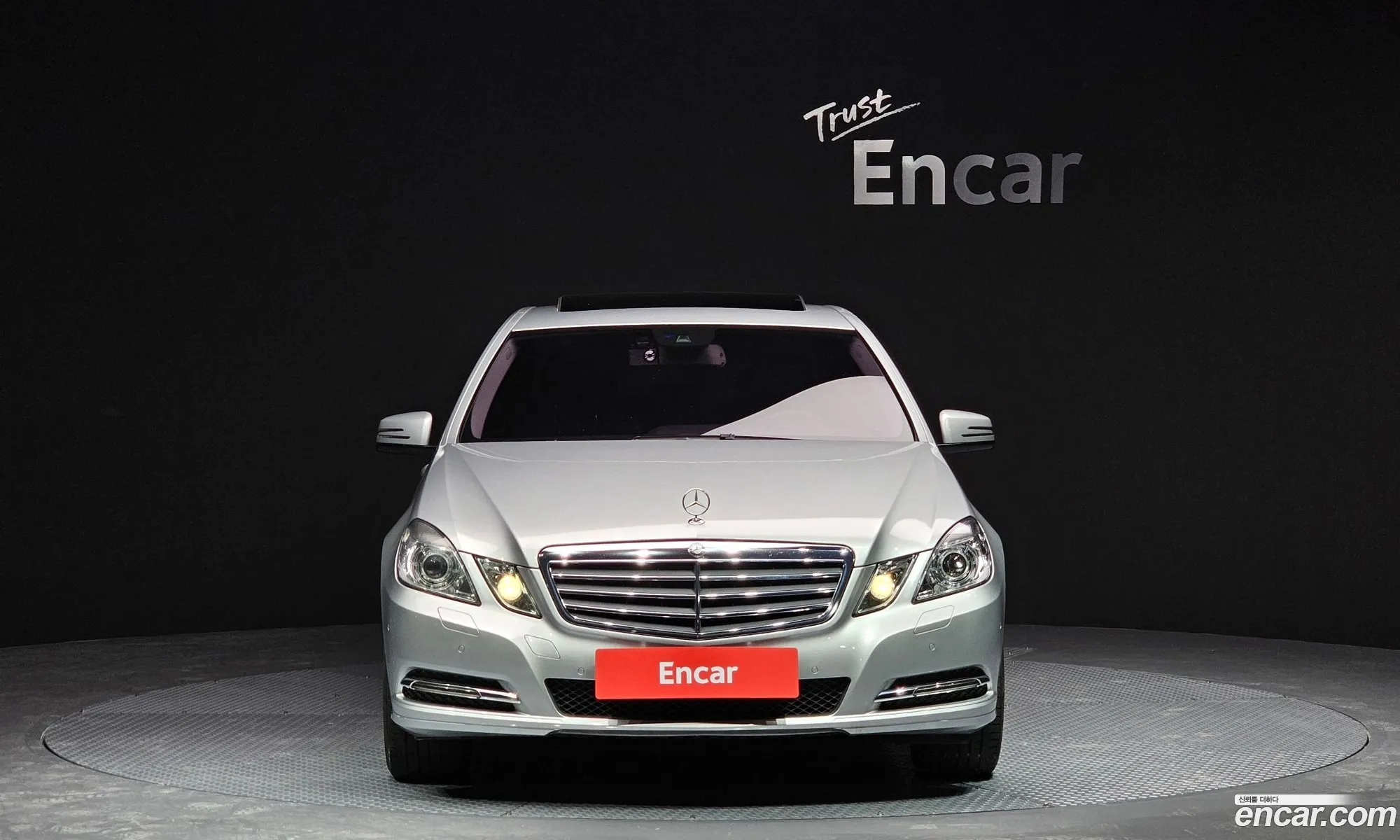 Mercedes-Benz E-Klasse Iv W212 S212 C207 E200 Cgi 2013 - фотография 11572060