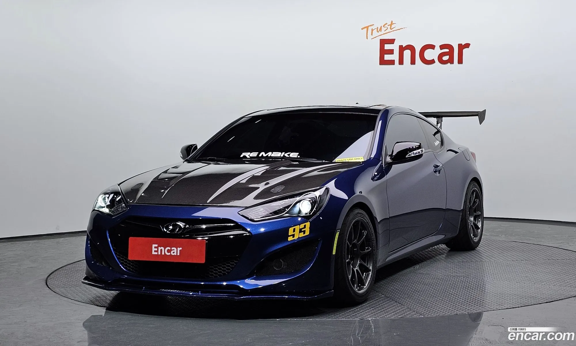 Hyundai Genesis I 380Gt-R 2012 - фотография 11255683