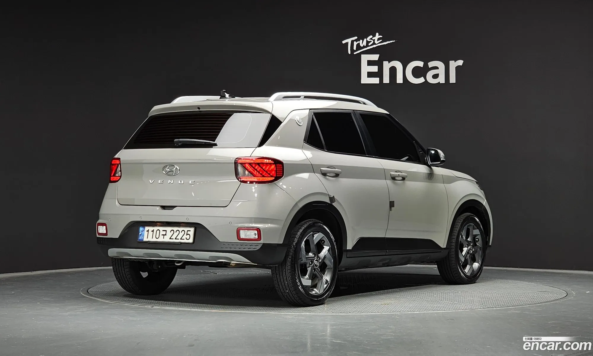 Hyundai Venue I 16 Flux 2020 - фотография 18019752