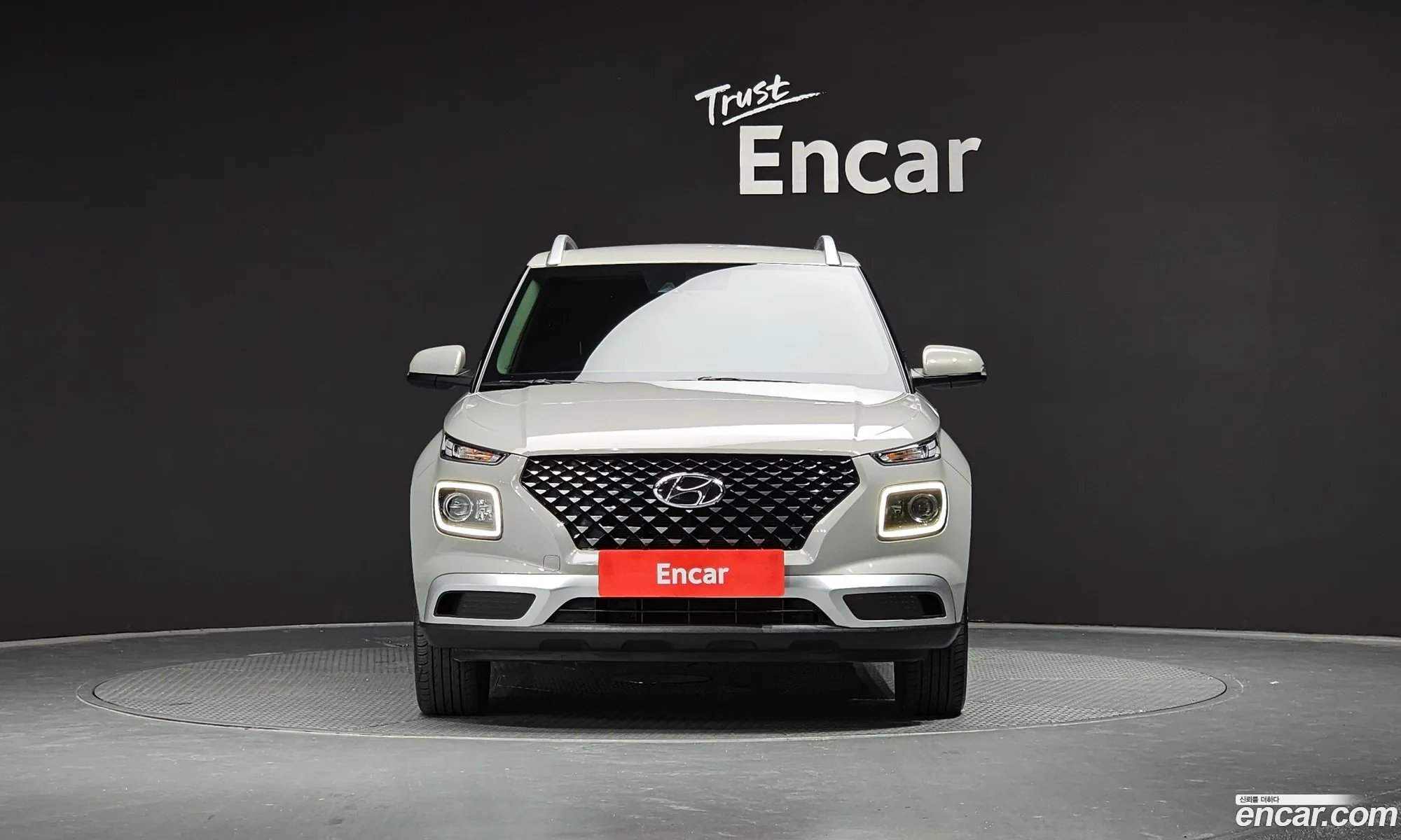Hyundai Venue I 16 Flux 2020 - фотография 18019753