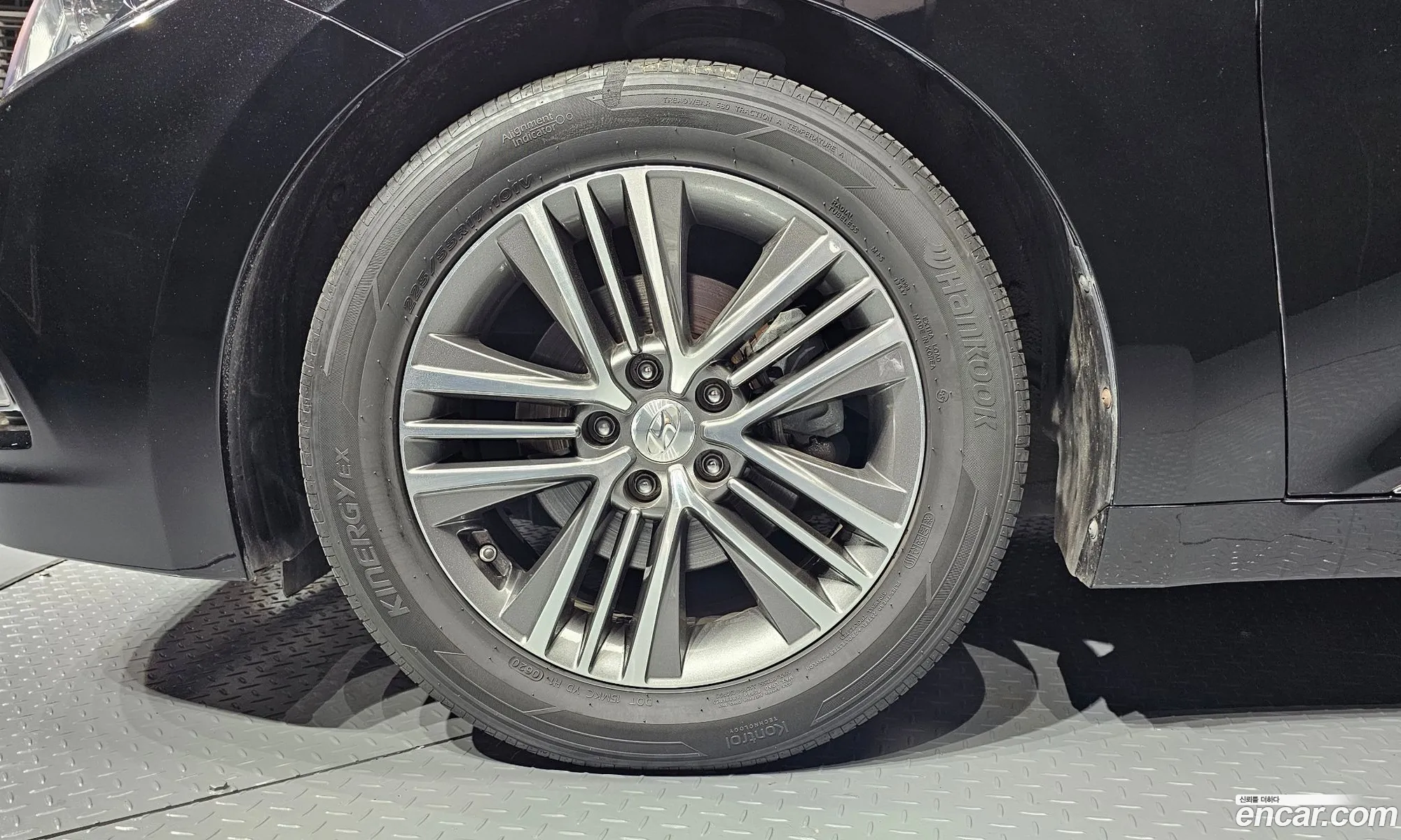 Hyundai Grandeur V Hg240 Modern 2014 - фотография 11881888