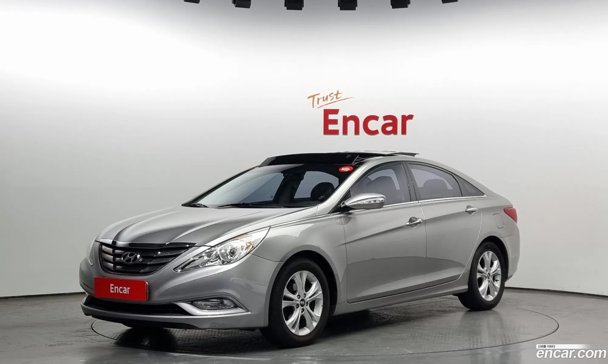 Hyundai Yf Sonata Y20 Top Luxury Model - фотография 15126002
