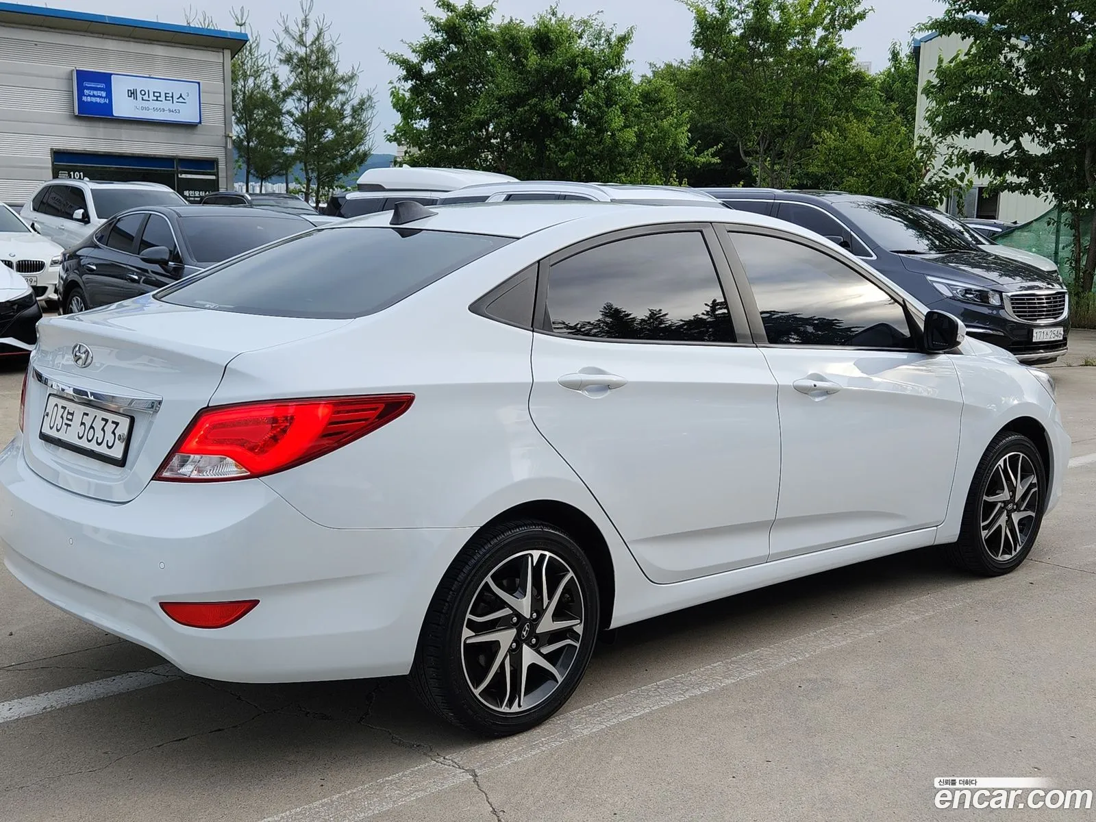 Hyundai Accent V 14 Vvt Premium 2019 - фотография 13500425