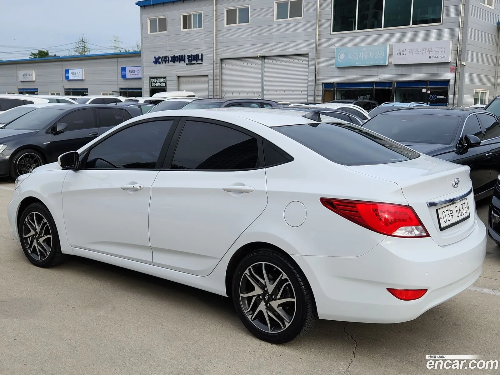 Hyundai Accent V 14 Vvt Premium 2019 - фотография 13500426