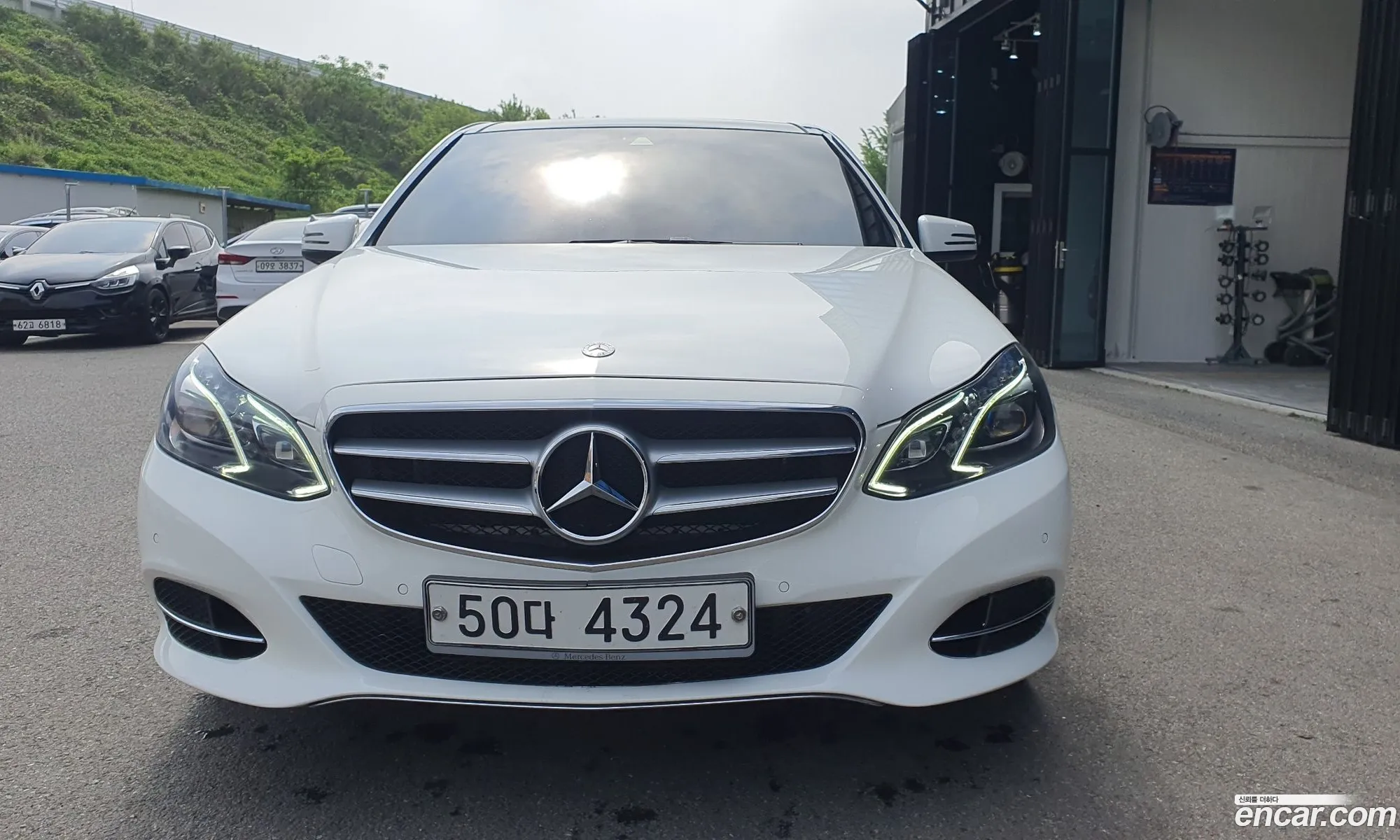 Mercedes-Benz E-Klasse Iv W212 S212 C207 E220 Cdi Avantgarde 2014 - фотография 12851866