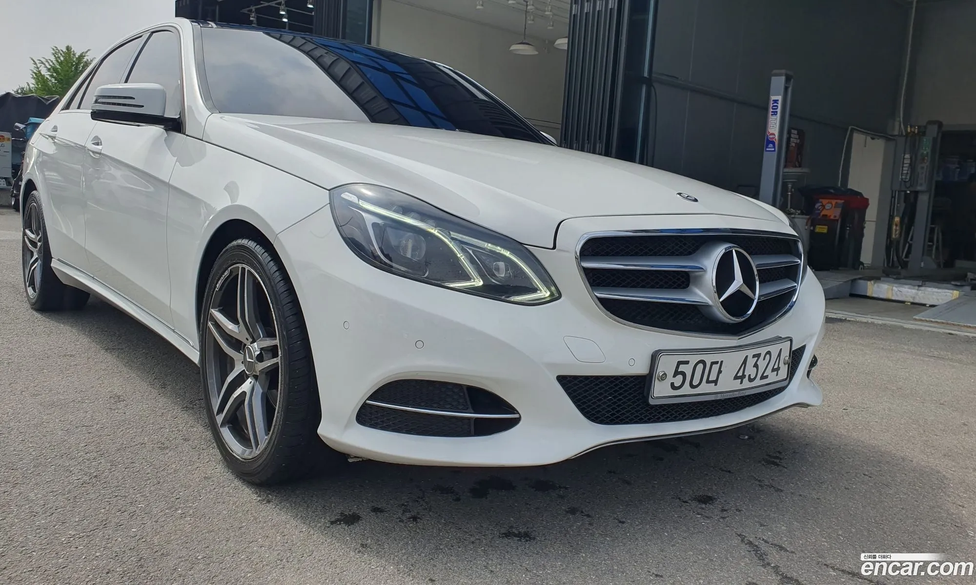 Mercedes-Benz E-Klasse Iv W212 S212 C207 E220 Cdi Avantgarde 2014 - фотография 12851868