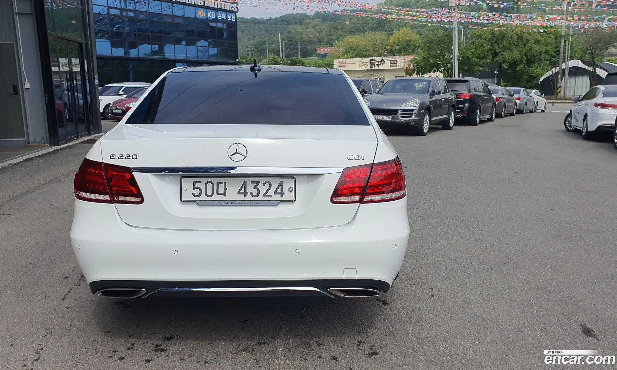 Mercedes-Benz E-Klasse Iv W212 S212 C207 E220 Cdi Avantgarde 2014 - фотография 12851869