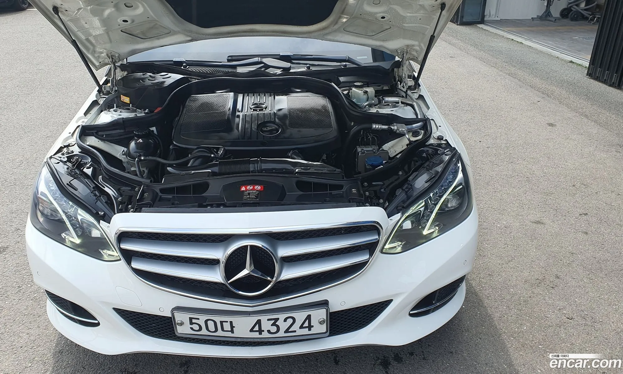 Mercedes-Benz E-Klasse Iv W212 S212 C207 E220 Cdi Avantgarde 2014 - фотография 12851871