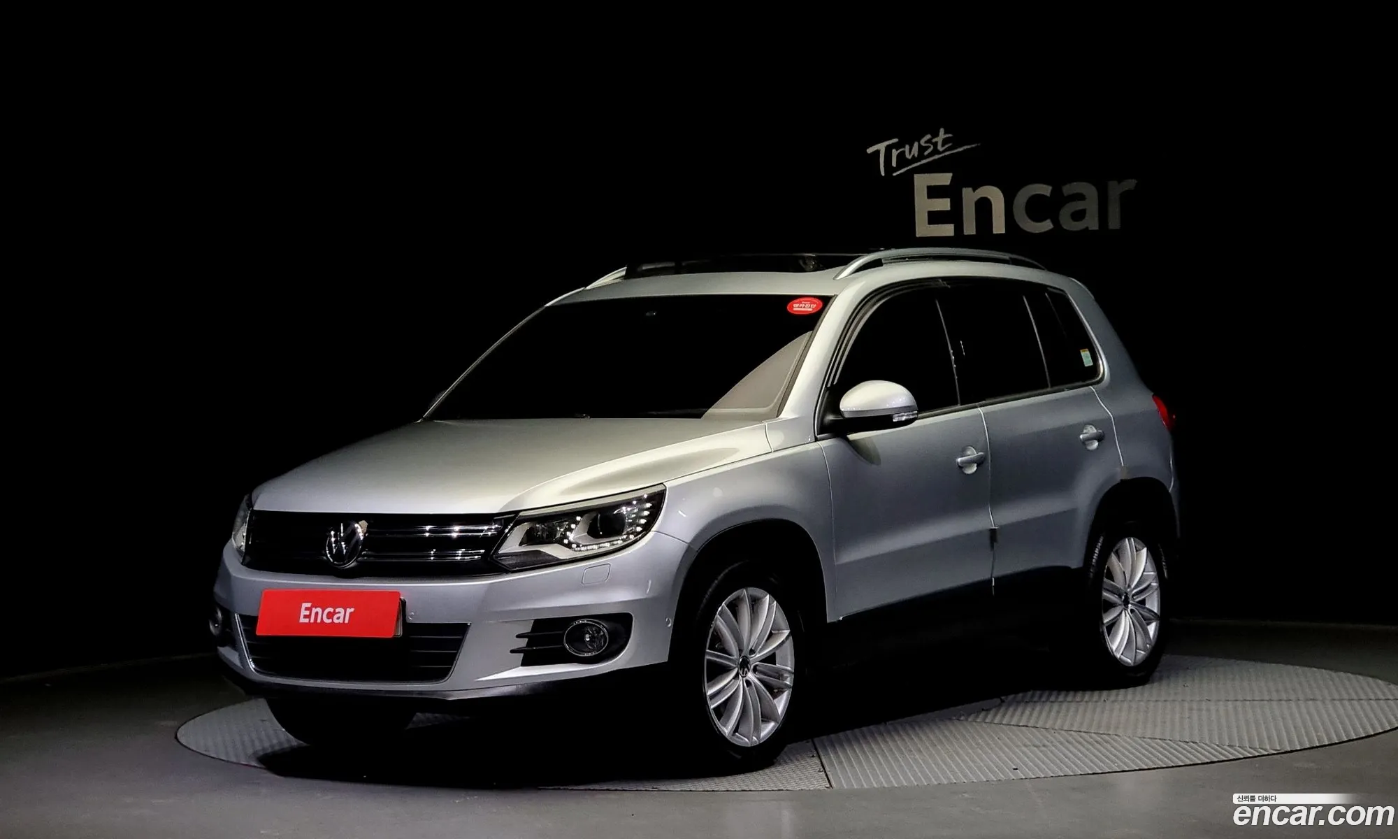 Volkswagen Tiguan I 20 Tdi Premium 2013 - фотография 8077621