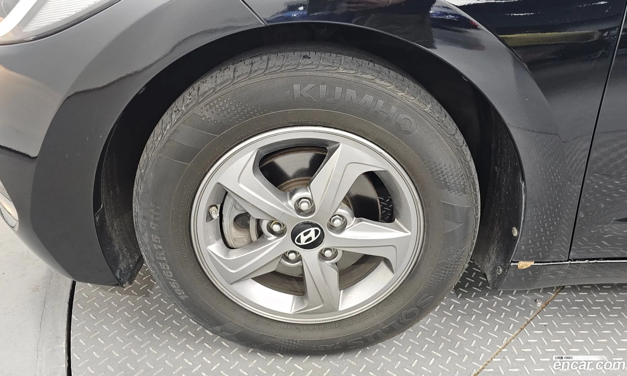 Hyundai Avante 16 E-Vgt Smart 2016 - фотография 16940289