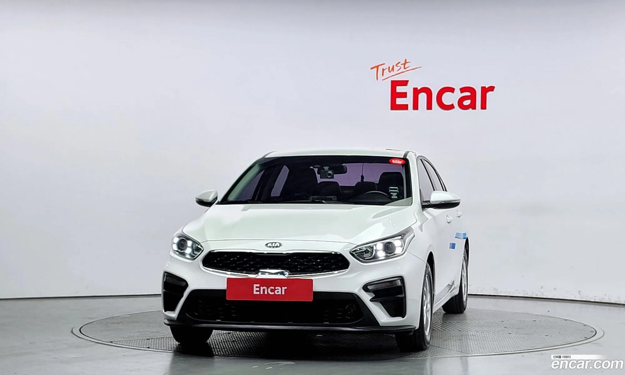 Kia K3 Luxury 2019 - фотография 12503948