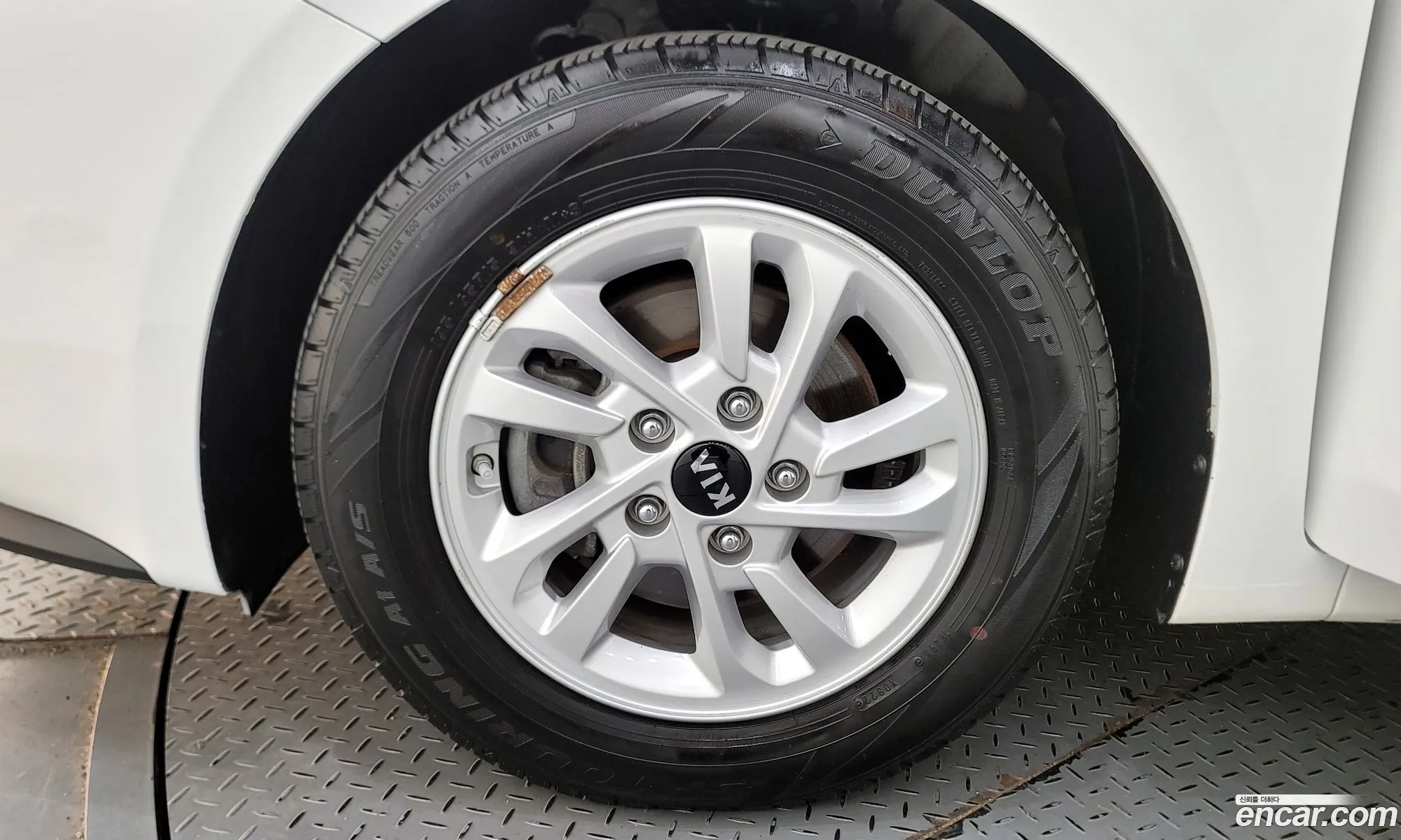 Kia K3 Luxury 2019 - фотография 12503950