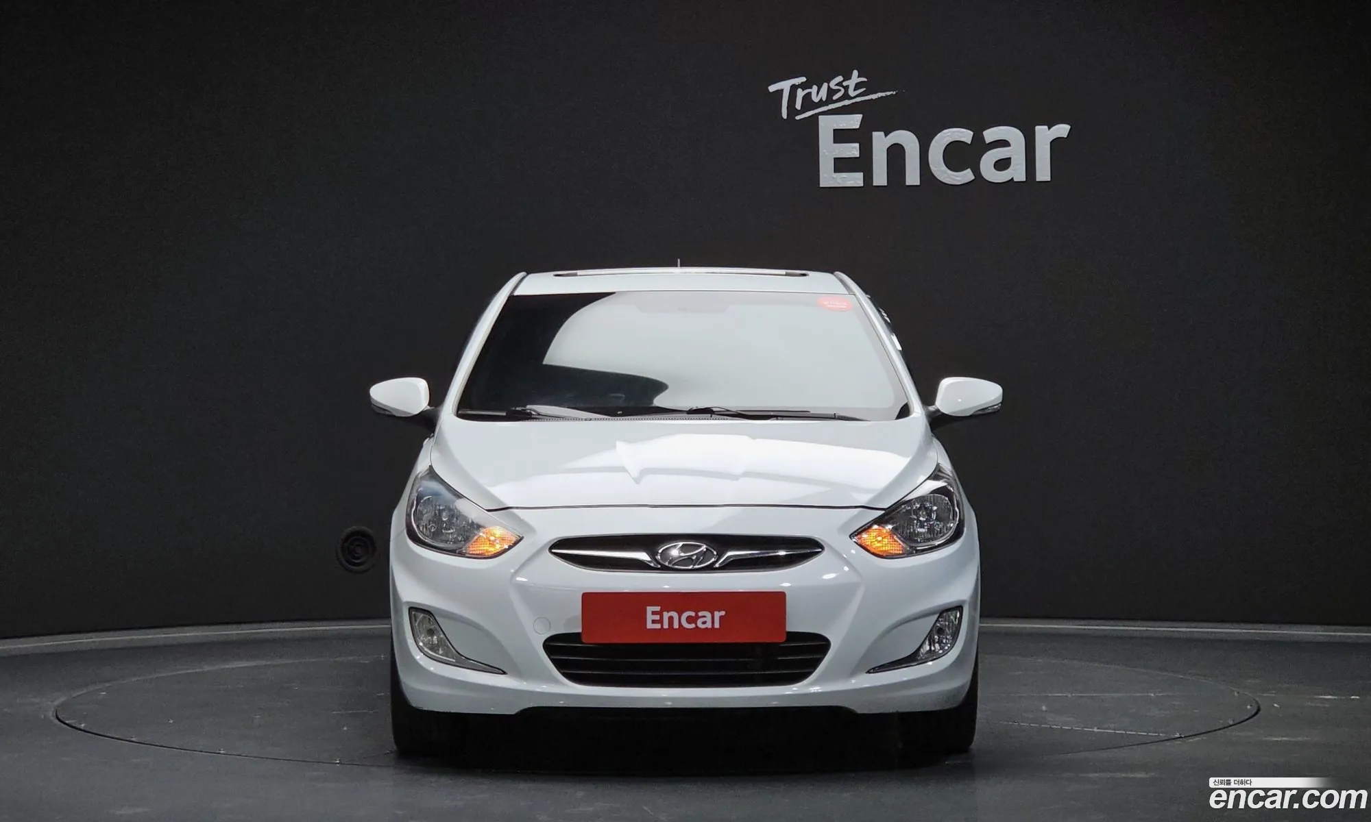 Hyundai Accent Diesel 16 Vgt Premier 2012 - фотография 14831732