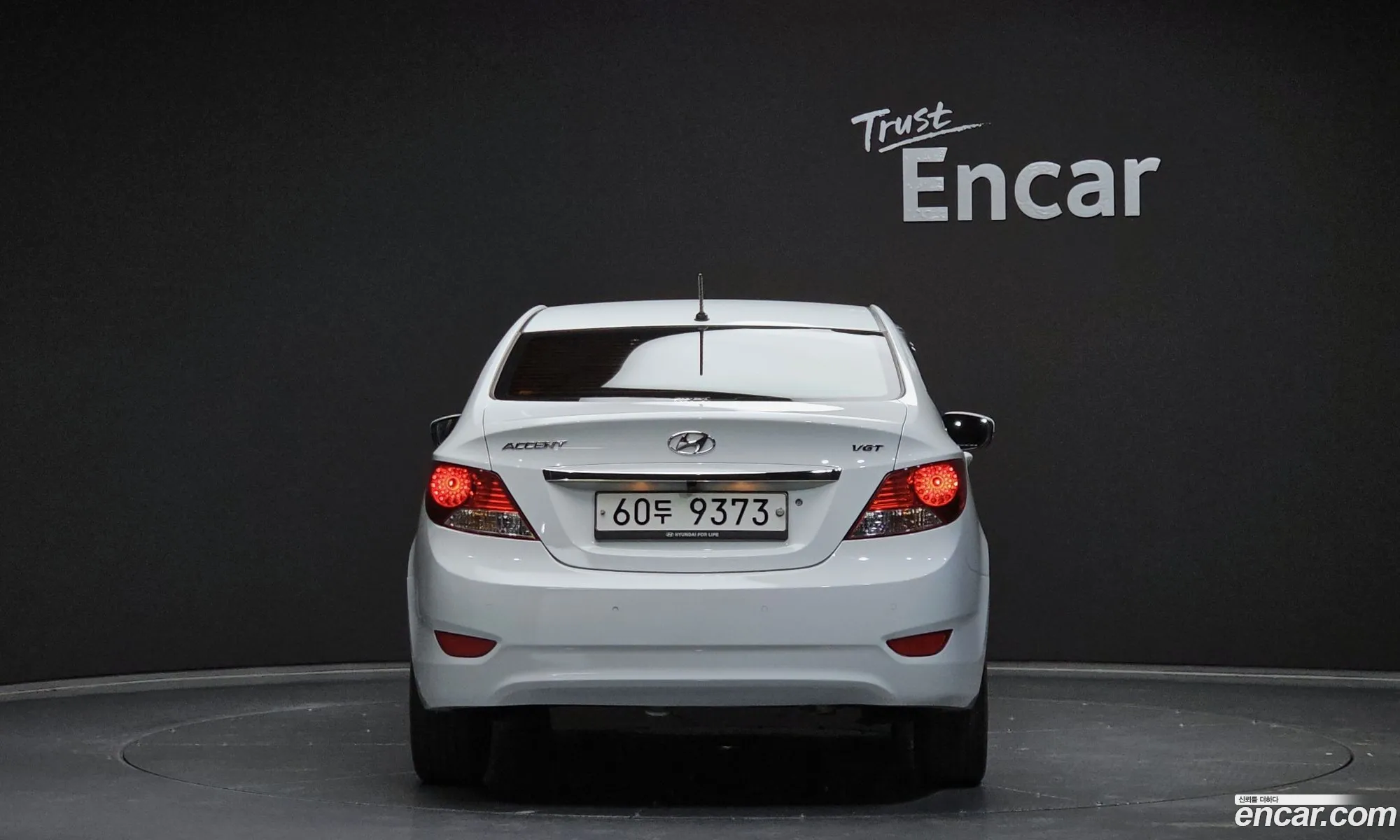 Hyundai Accent Diesel 16 Vgt Premier 2012 - фотография 14831733