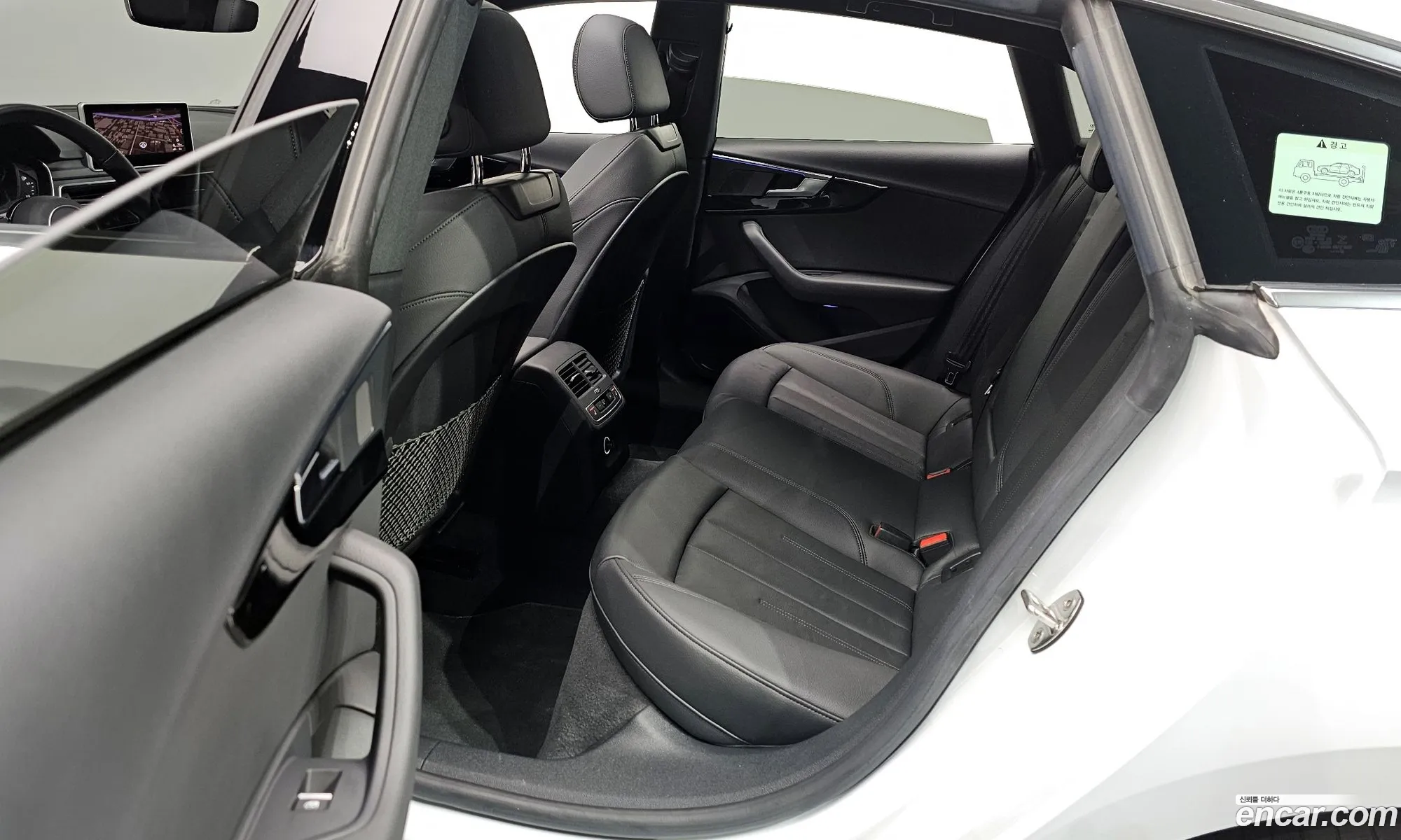 A5 F545 Tfsi Quattro Premium Sportback - фотография 16514269