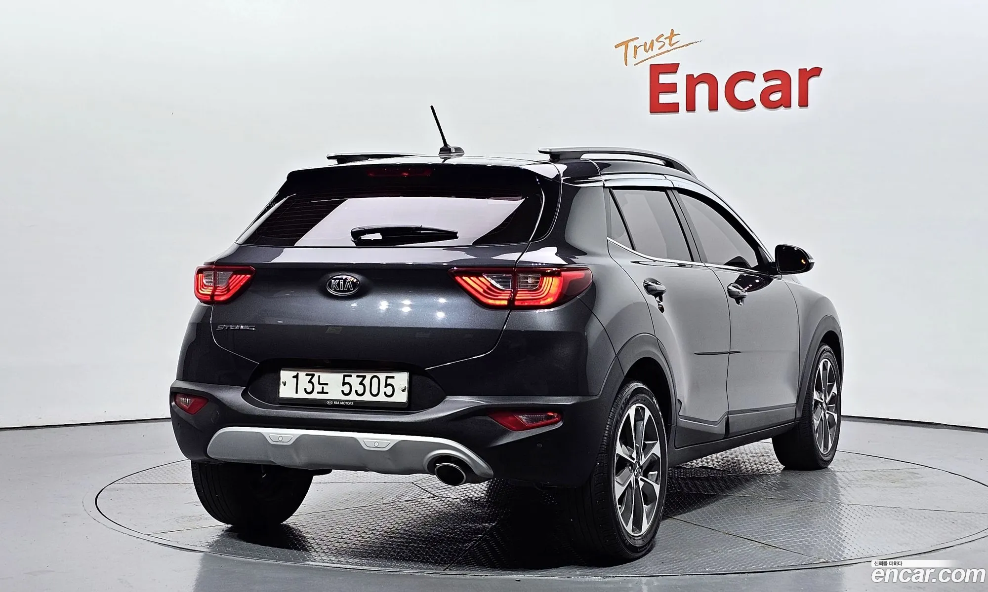 Kia Stonic Stonic Diesel 16 2017 - фотография 14904982