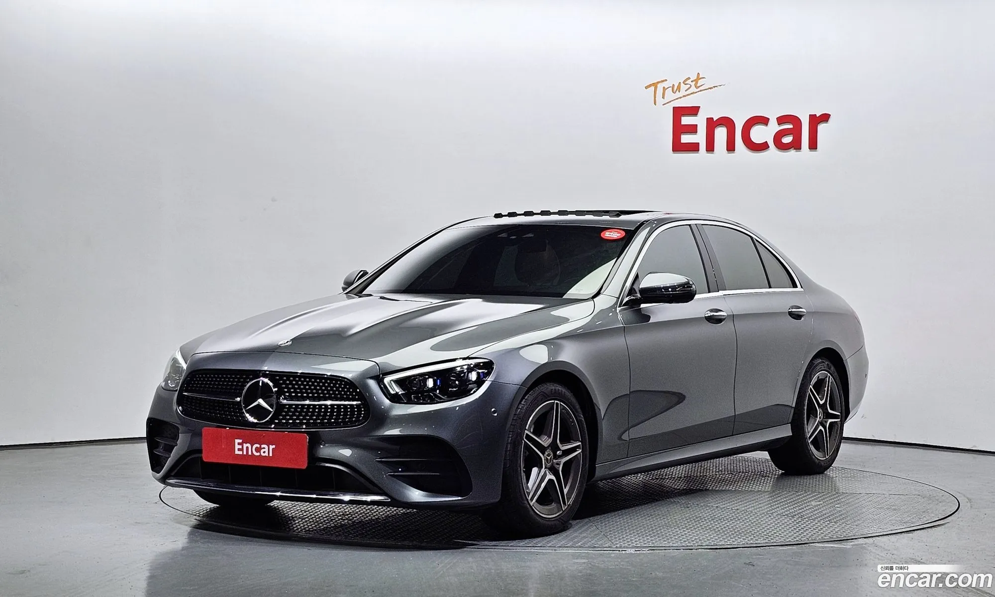 Mercedes-Benz E-Klasse E250 Amg Line 2023 - фотография 12624075