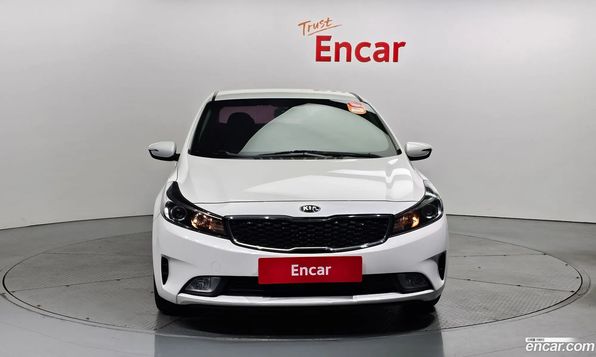Kia K3 I Deluxe 2017 - фотография 18018519