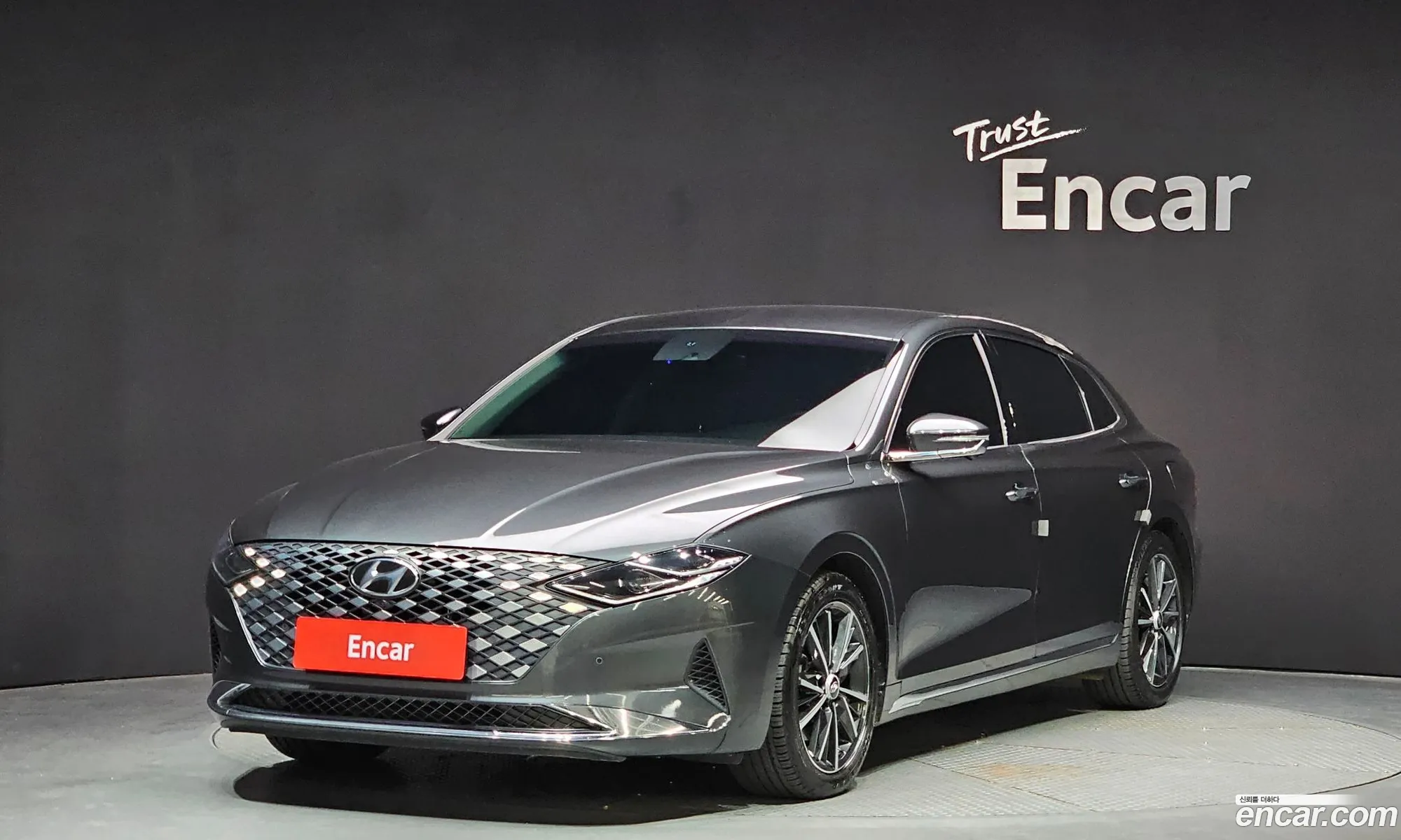 Hyundai The New Grandeur Ig 30 Lpi Exclusive - фотография 12032294