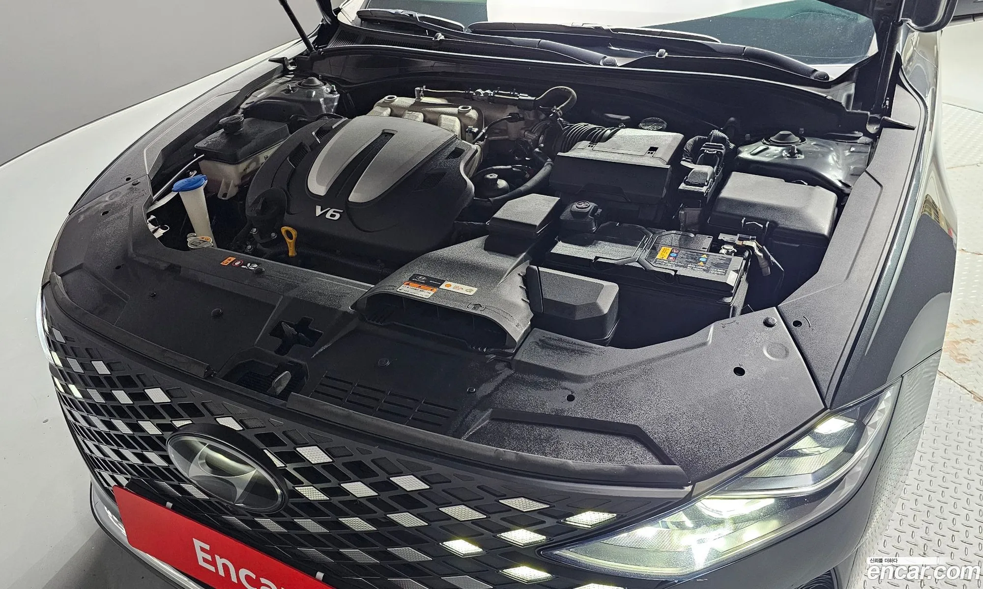 Hyundai The New Grandeur Ig 30 Lpi Exclusive - фотография 12032299