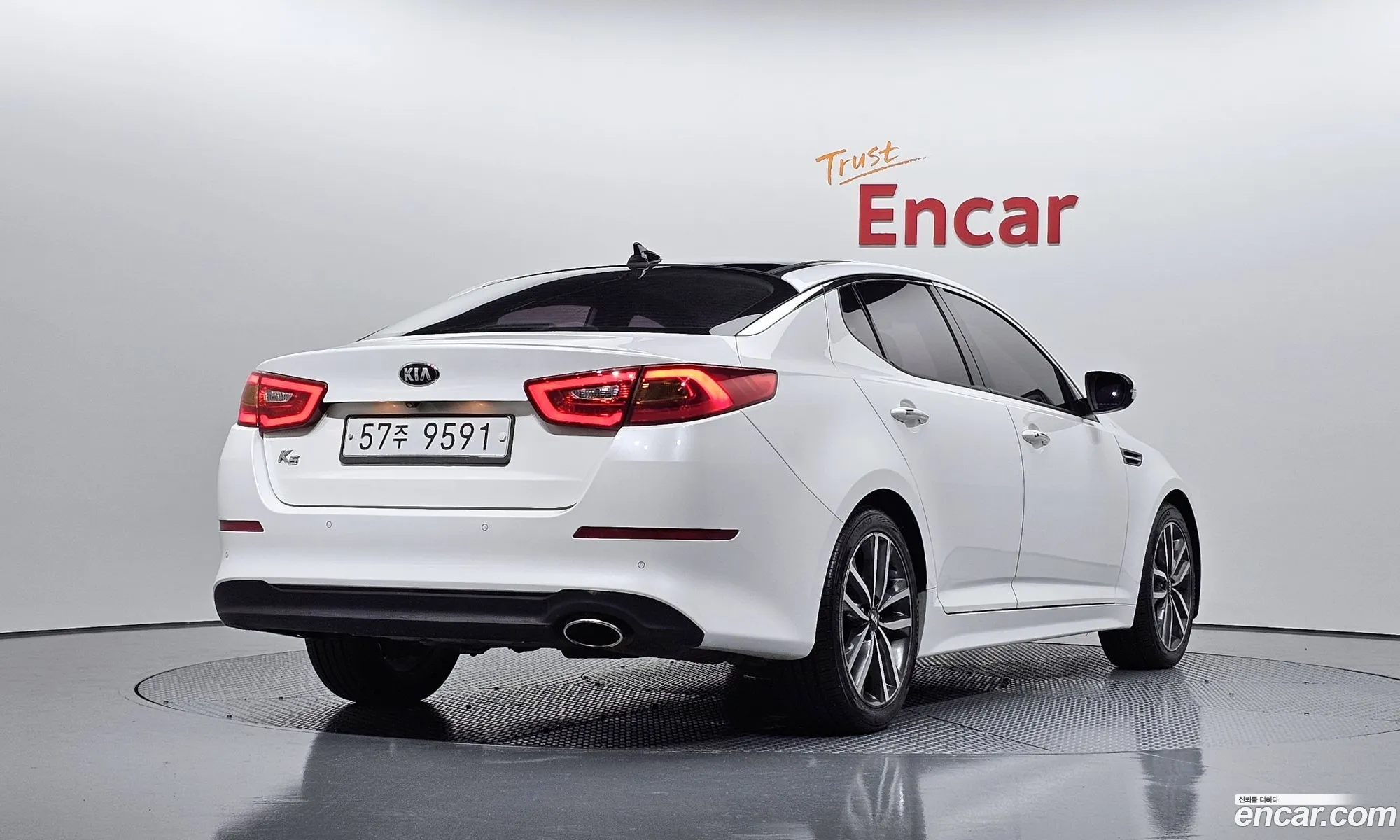 Kia K5 I Luxury 2014 - фотография 19880887
