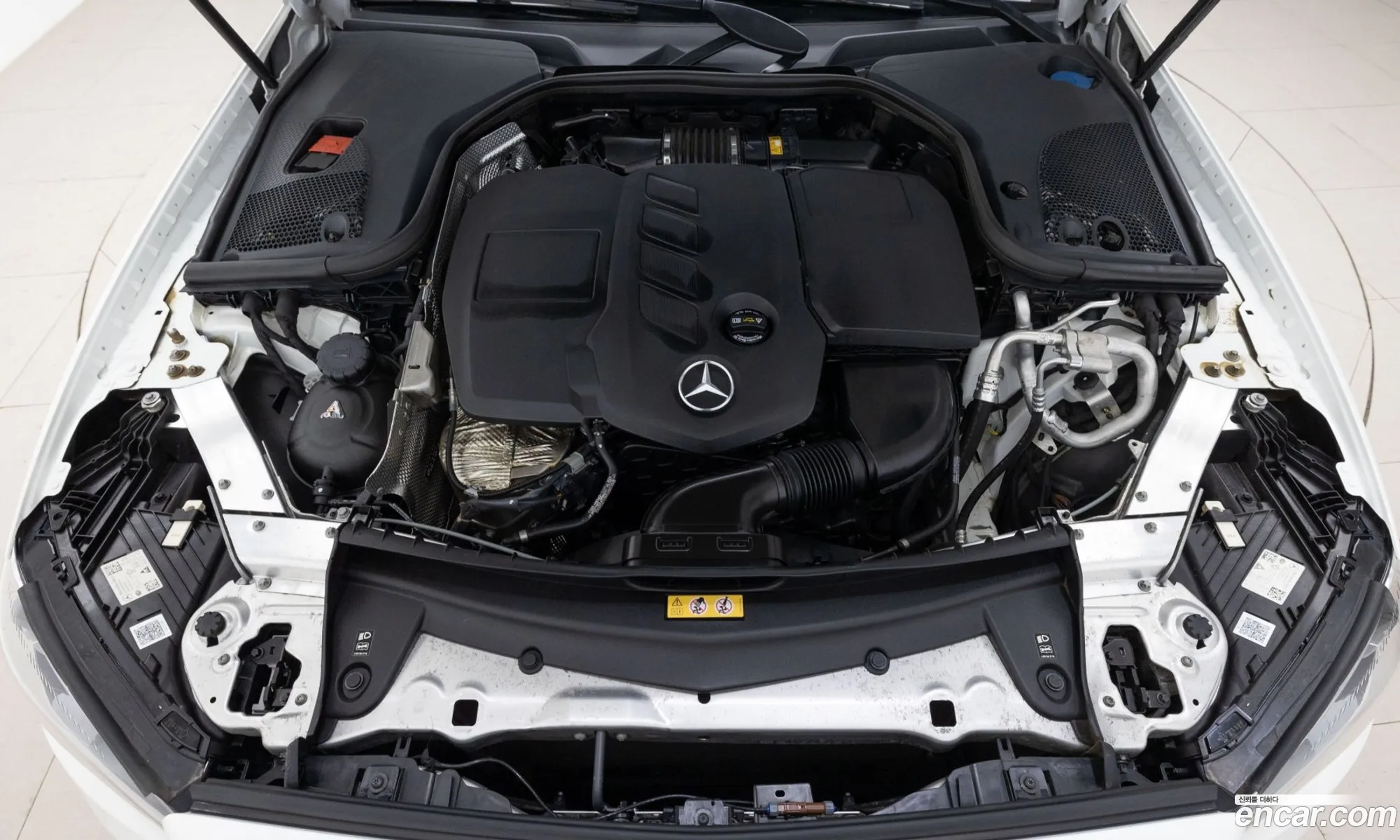 Mercedes-Benz E-Klasse V W213 S213 C238 E220D 4Matic Exclusive 2022 - фотография 13165465