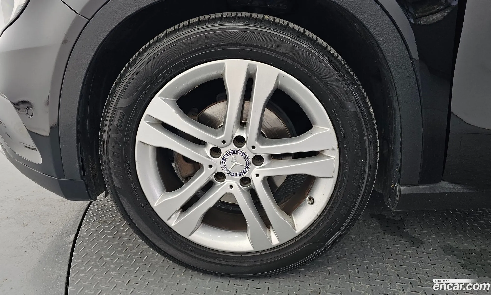 Mercedes-Benz Gla-Klasse Gla200 D 4Matic 2016 - фотография 12561607