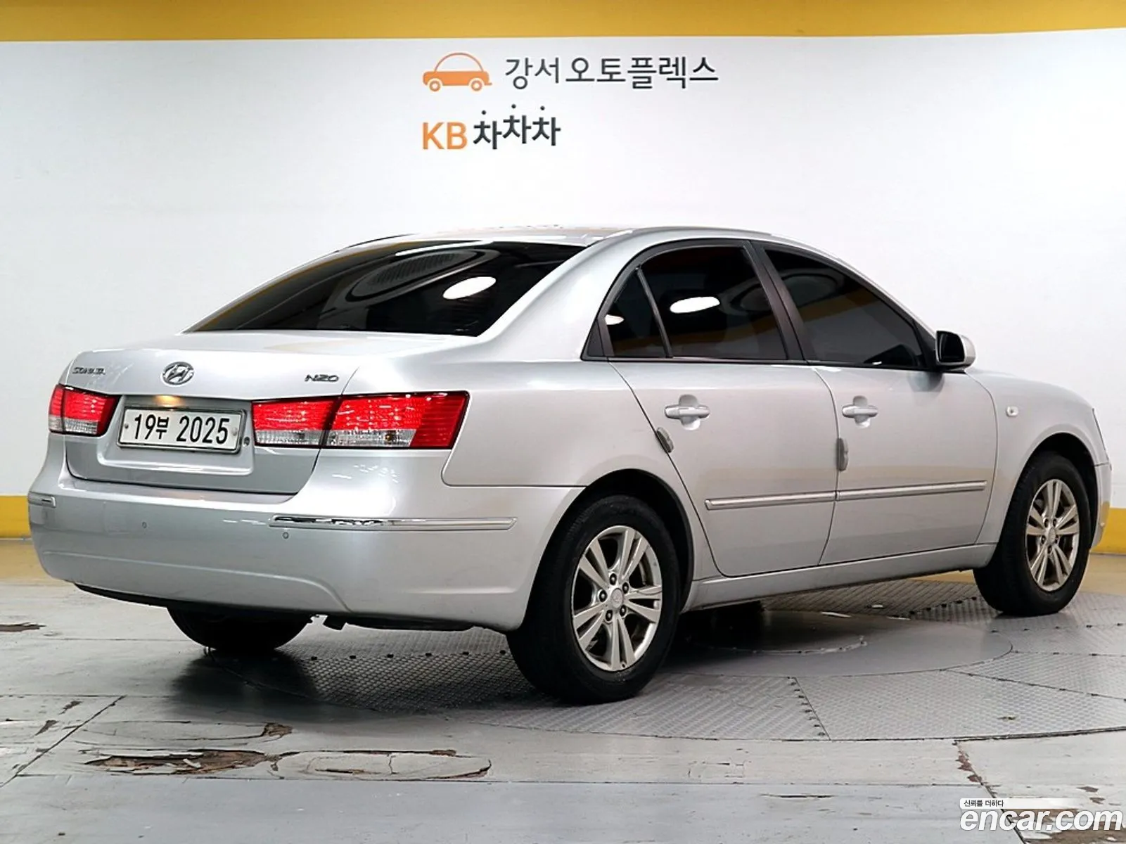 Hyundai Sonata Lpg N20 Premier 2008 - фотография 18548680