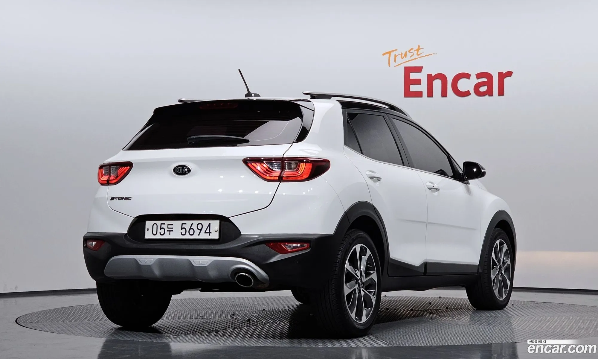 Kia Stonic Stonic Diesel 16 2018 - фотография 13565627