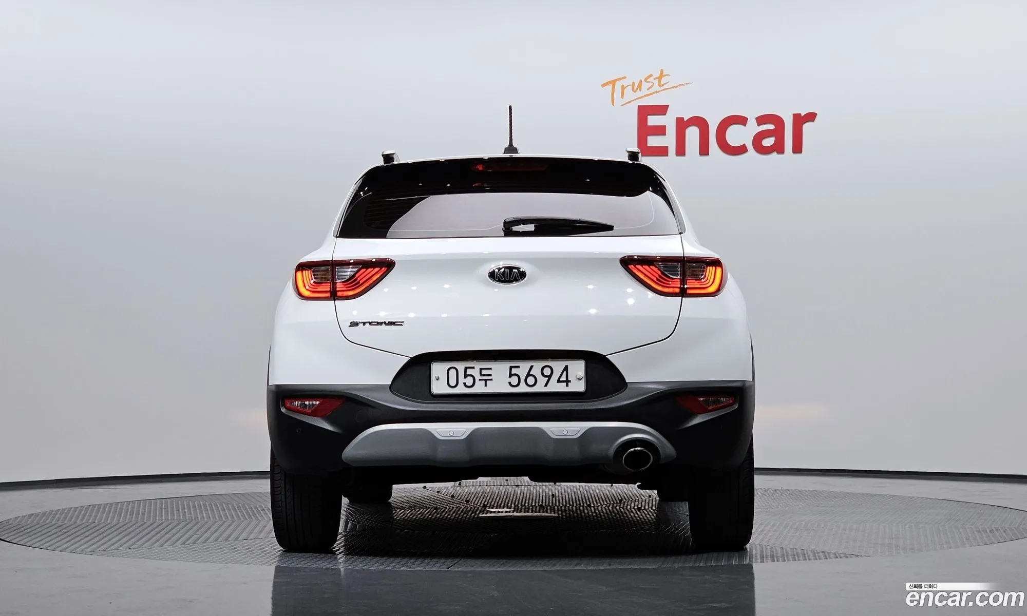 Kia Stonic Stonic Diesel 16 2018 - фотография 13565629