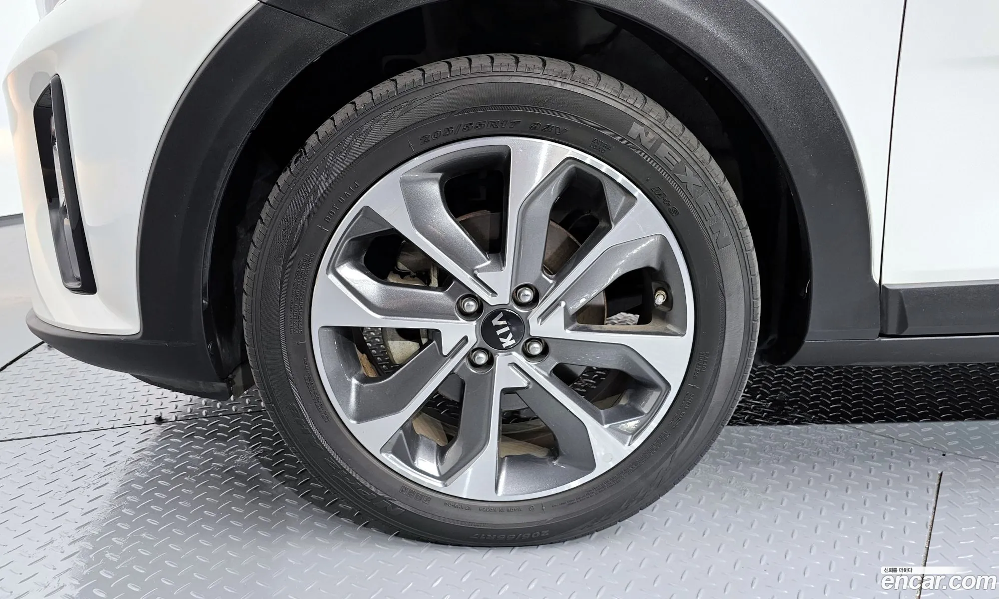 Kia Stonic Stonic Diesel 16 2018 - фотография 13565630